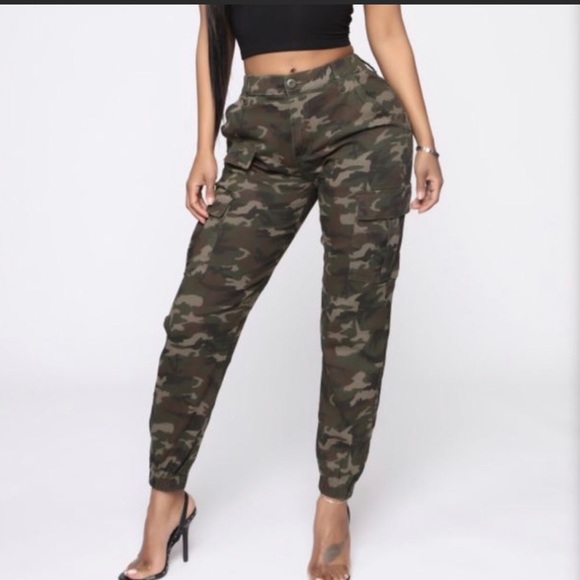 Fashion Nova Cadet Camo Pants Sz. L - Picture 1 of 5